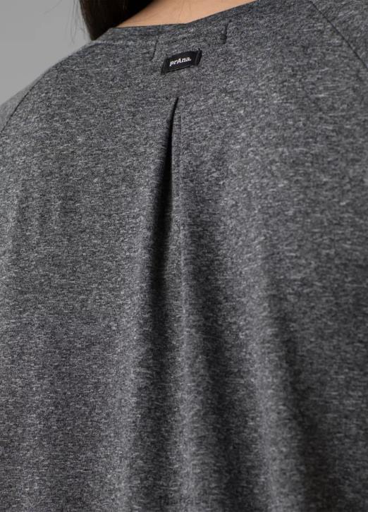 prAna Women Alpenglow Short Sleeve 604H109 Clothing Charcoal Heather